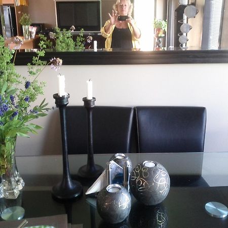 ויקטוריה A Float Home B&B In Fisherman'S Wharf מראה חיצוני תמונה